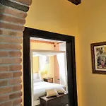 Bed & Breakfast Borgo Luna 4*