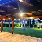 Borgo Luna Bed & Breakfast 4*