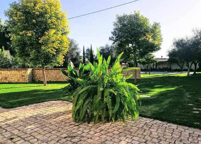 לינה וארוחת בוקר Borgo Luna