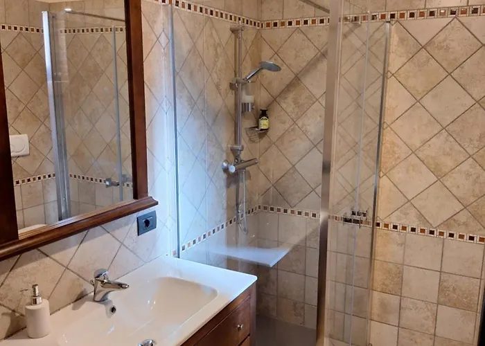 לינה וארוחת בוקר Borgo Luna