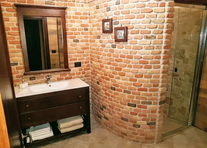 Borgo Luna 4* מנדוריה